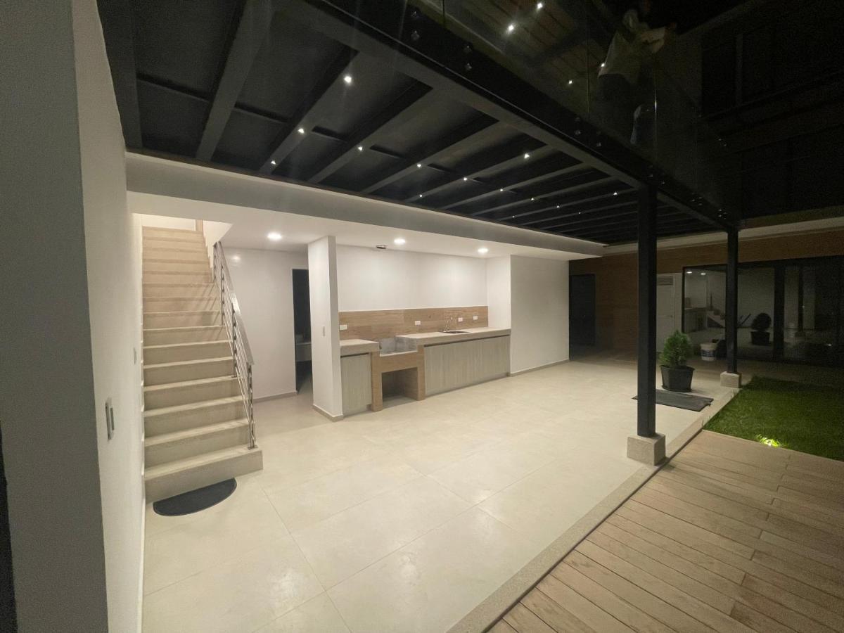 Apartment Nueva En Salinas - Chipipe, En Conjunto Privado Salinas (Santa Elena)