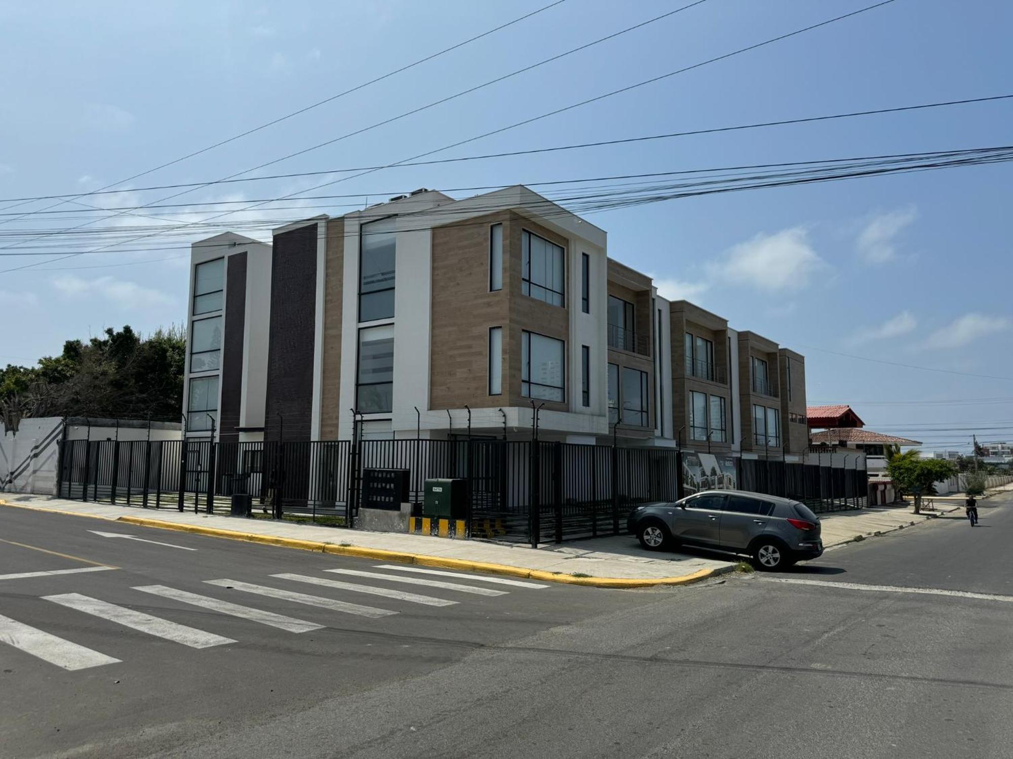 Apartment Nueva En Salinas - Chipipe, En Conjunto Privado Salinas (Santa Elena)
