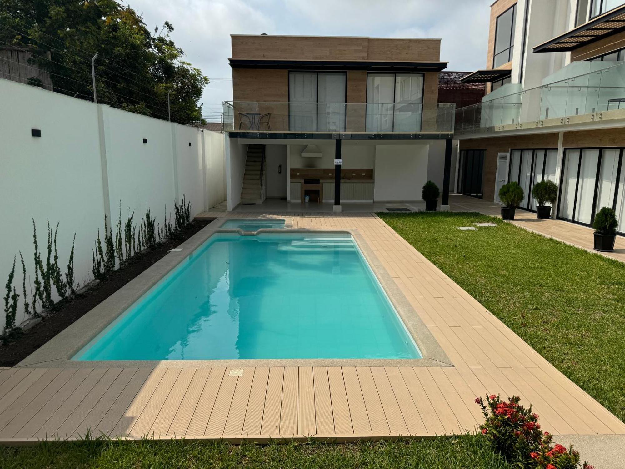 Nueva En Salinas - Chipipe, En Conjunto Privado Apartment *